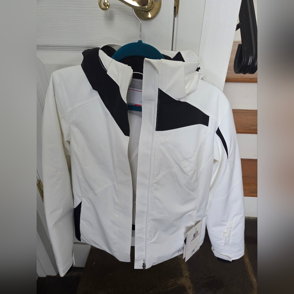 Women White and Black Ski Jacket